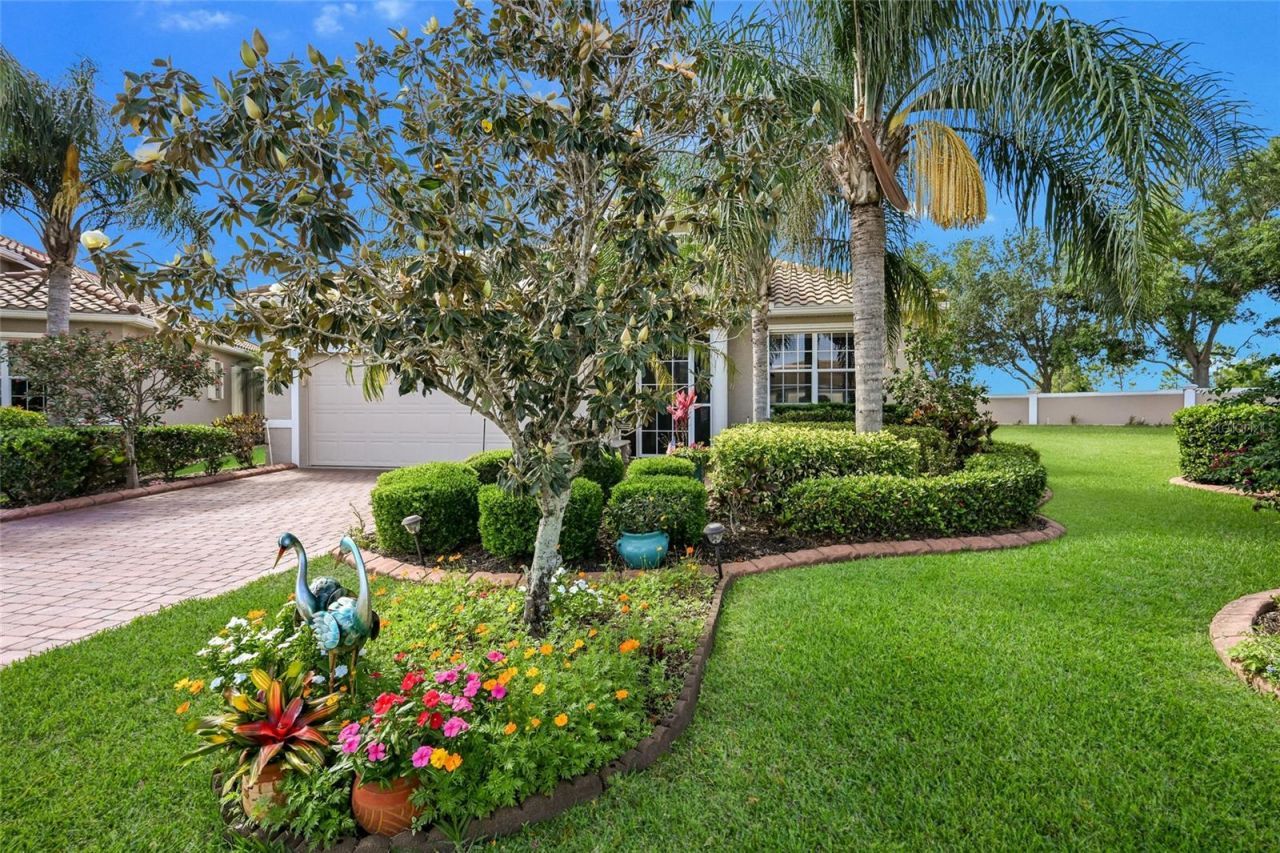 6702 41st Street Circle E, Sarasota, FL 34243 Photo