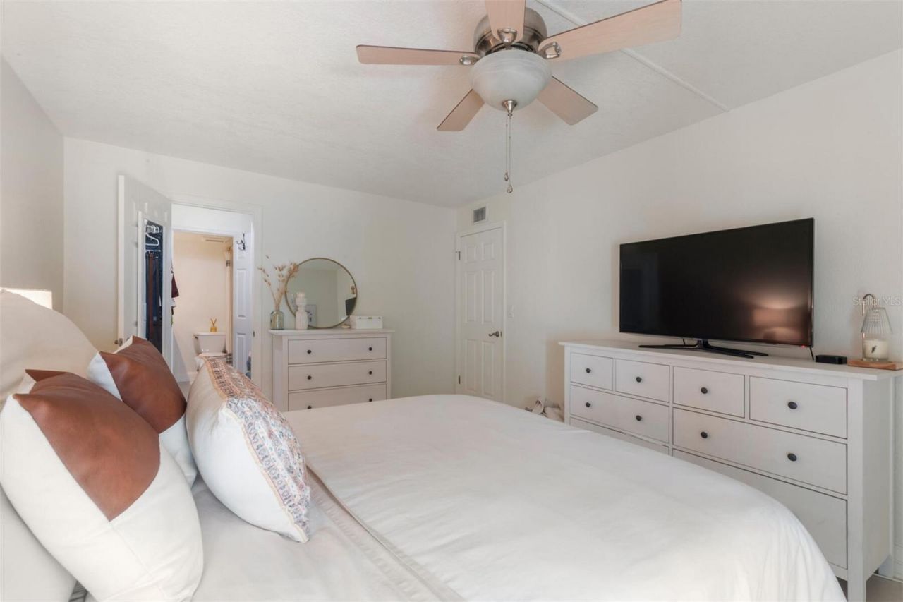 3325 Bayshore Boulevard, Unit D11, Tampa, FL 33629 Photo
