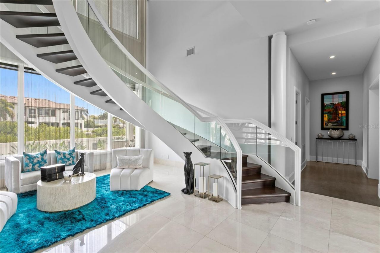 2 Sandpiper Road, Tampa, FL 33609 Photo