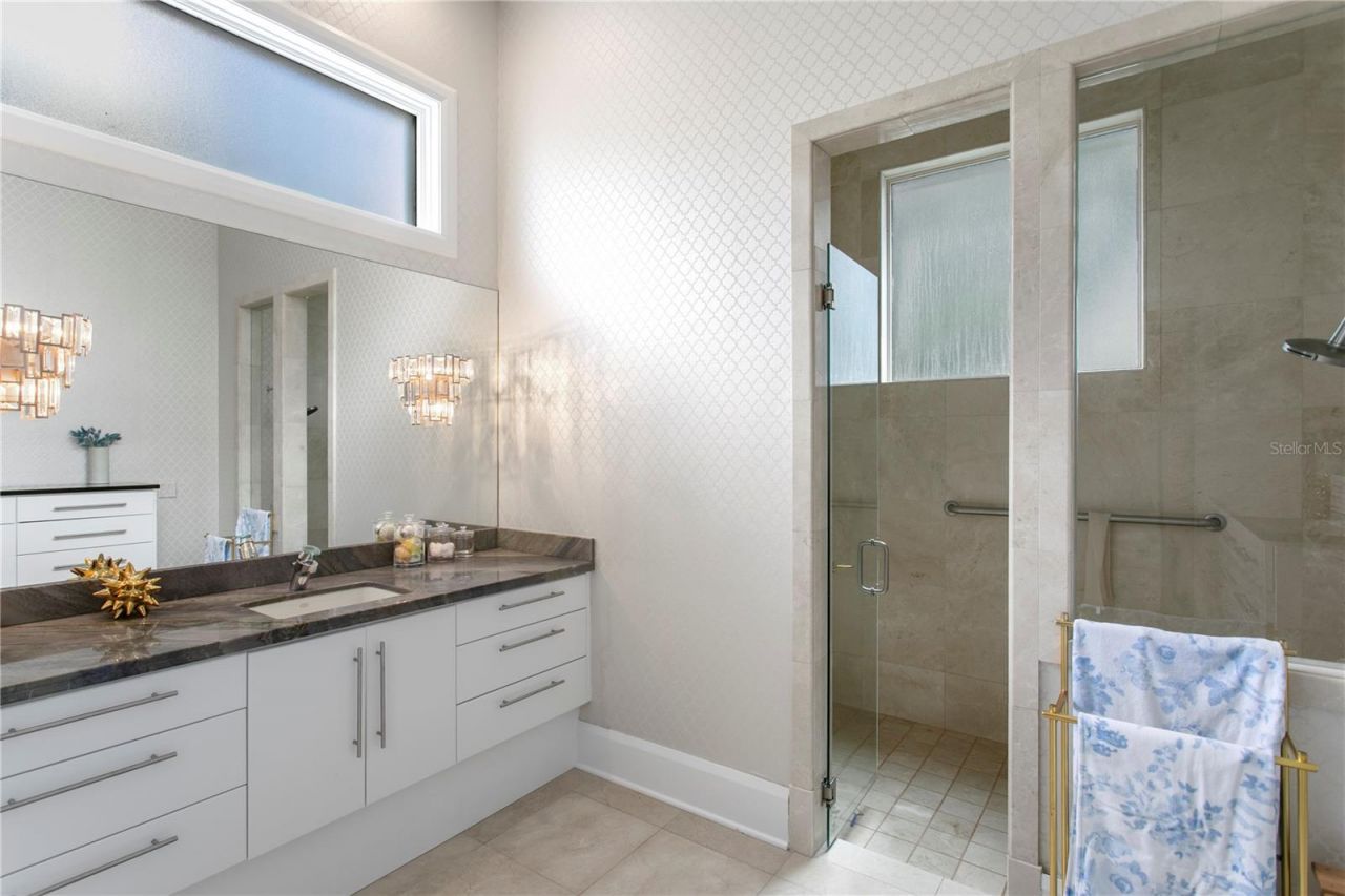2 Sandpiper Road, Tampa, FL 33609 Photo