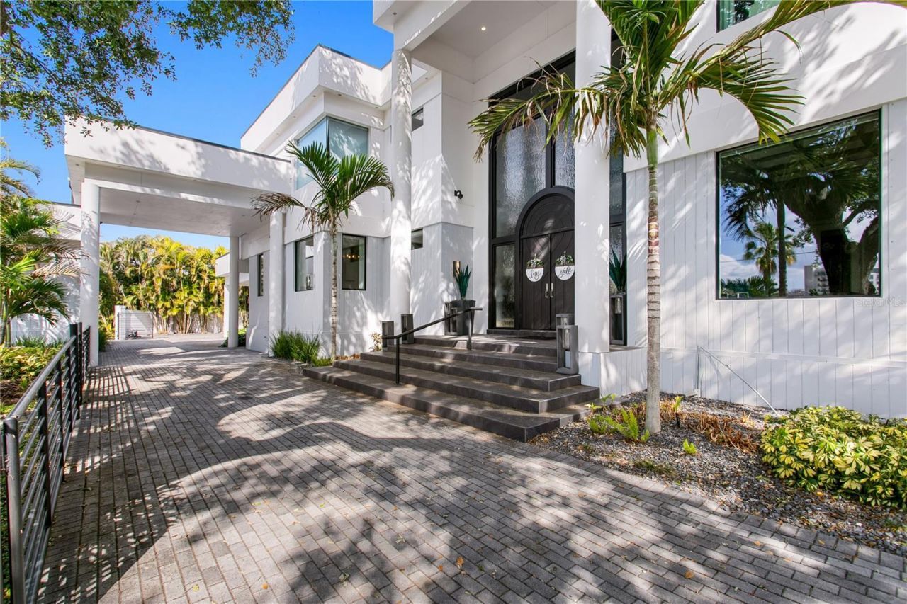 2 Sandpiper Road, Tampa, FL 33609 Photo