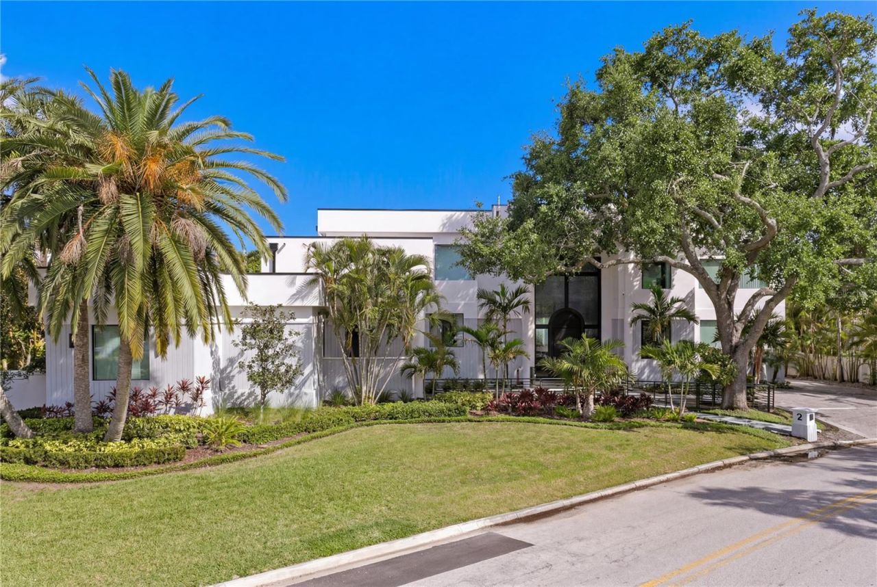 2 Sandpiper Road, Tampa, FL 33609 Photo