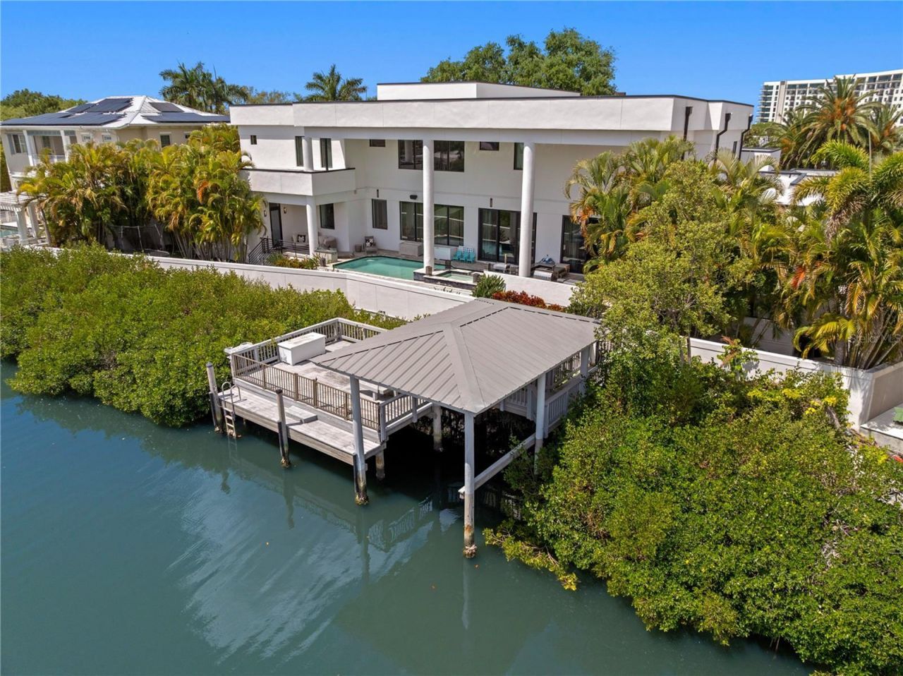 2 Sandpiper Road, Tampa, FL 33609 Photo