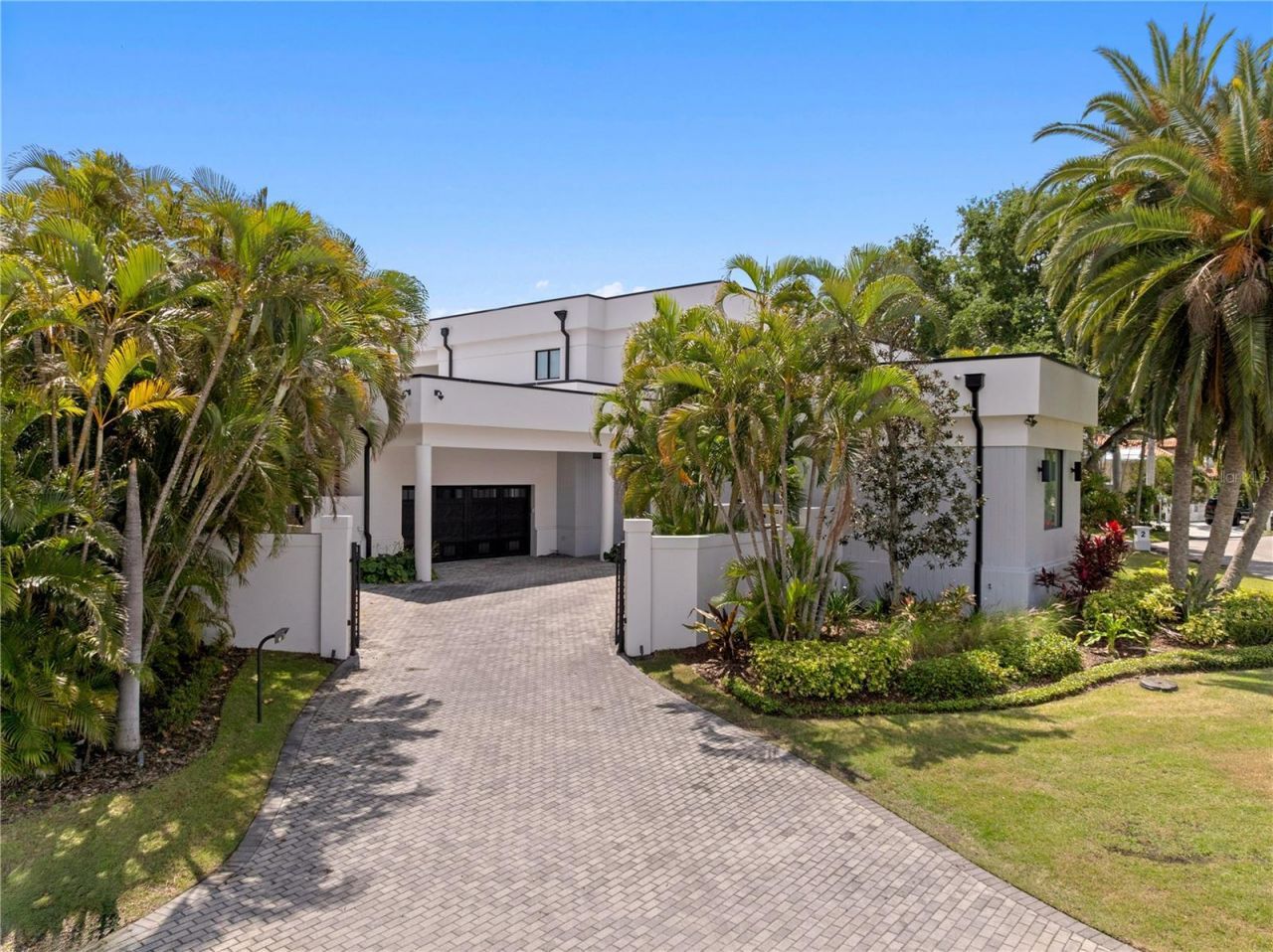 2 Sandpiper Road, Tampa, FL 33609 Photo