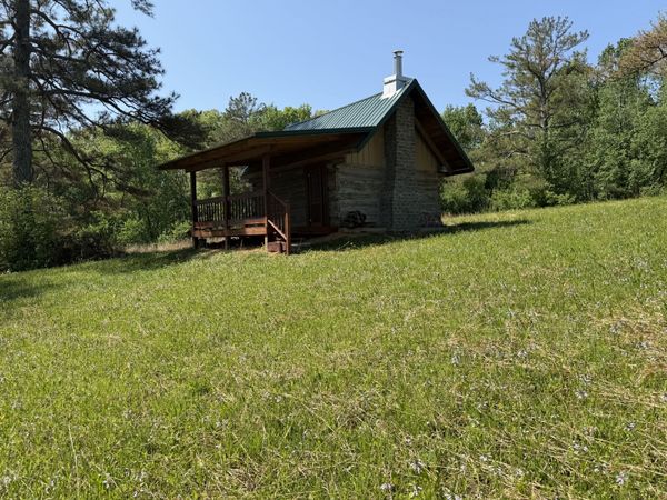 219 Henryville RD, Ethridge, TN 38456