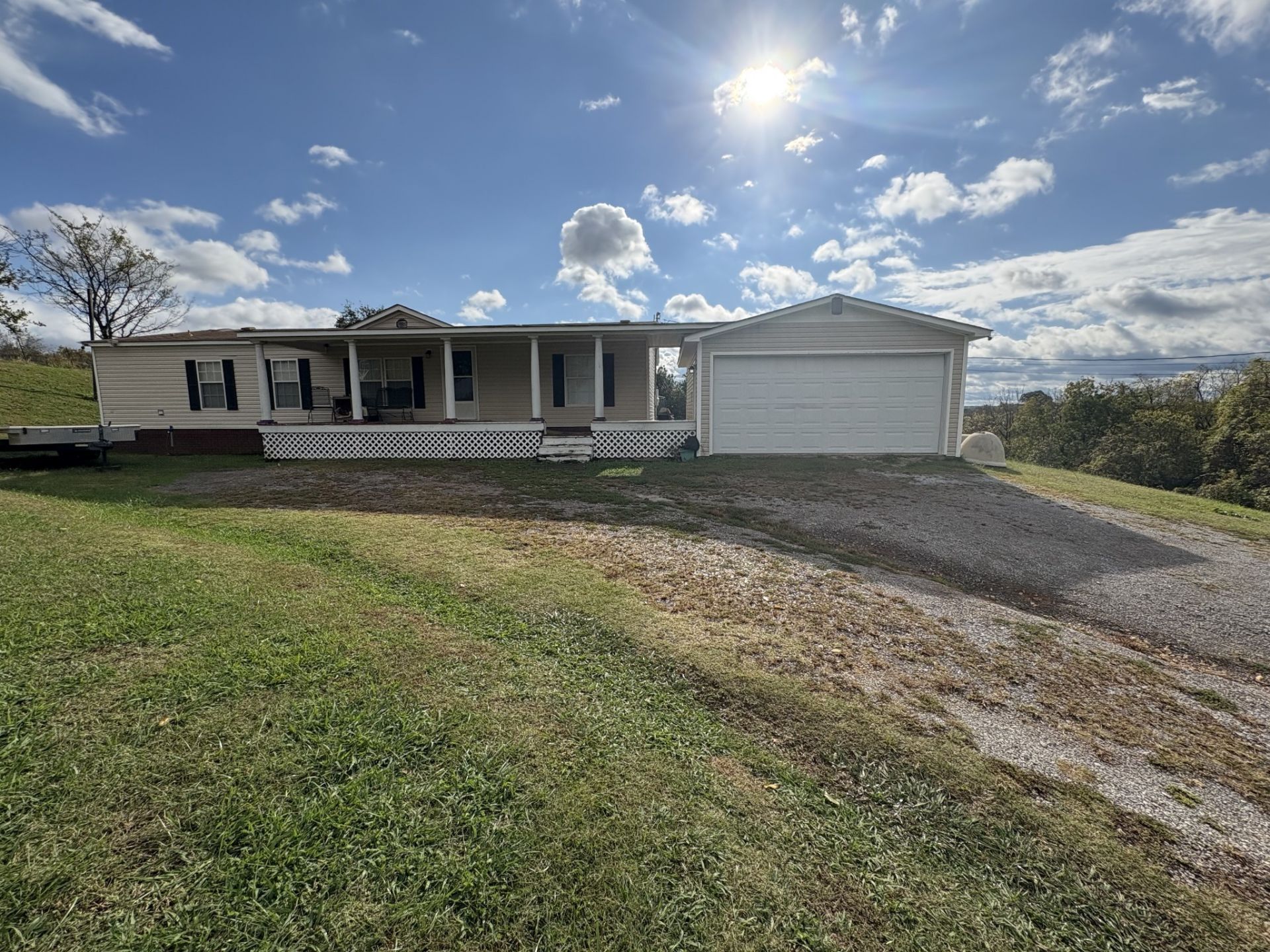 257 Milky Way Dr , Pulaski, TN 38478 Main Photo