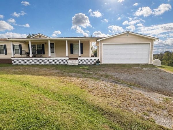 257 Milky Way Dr, Pulaski, TN 38478