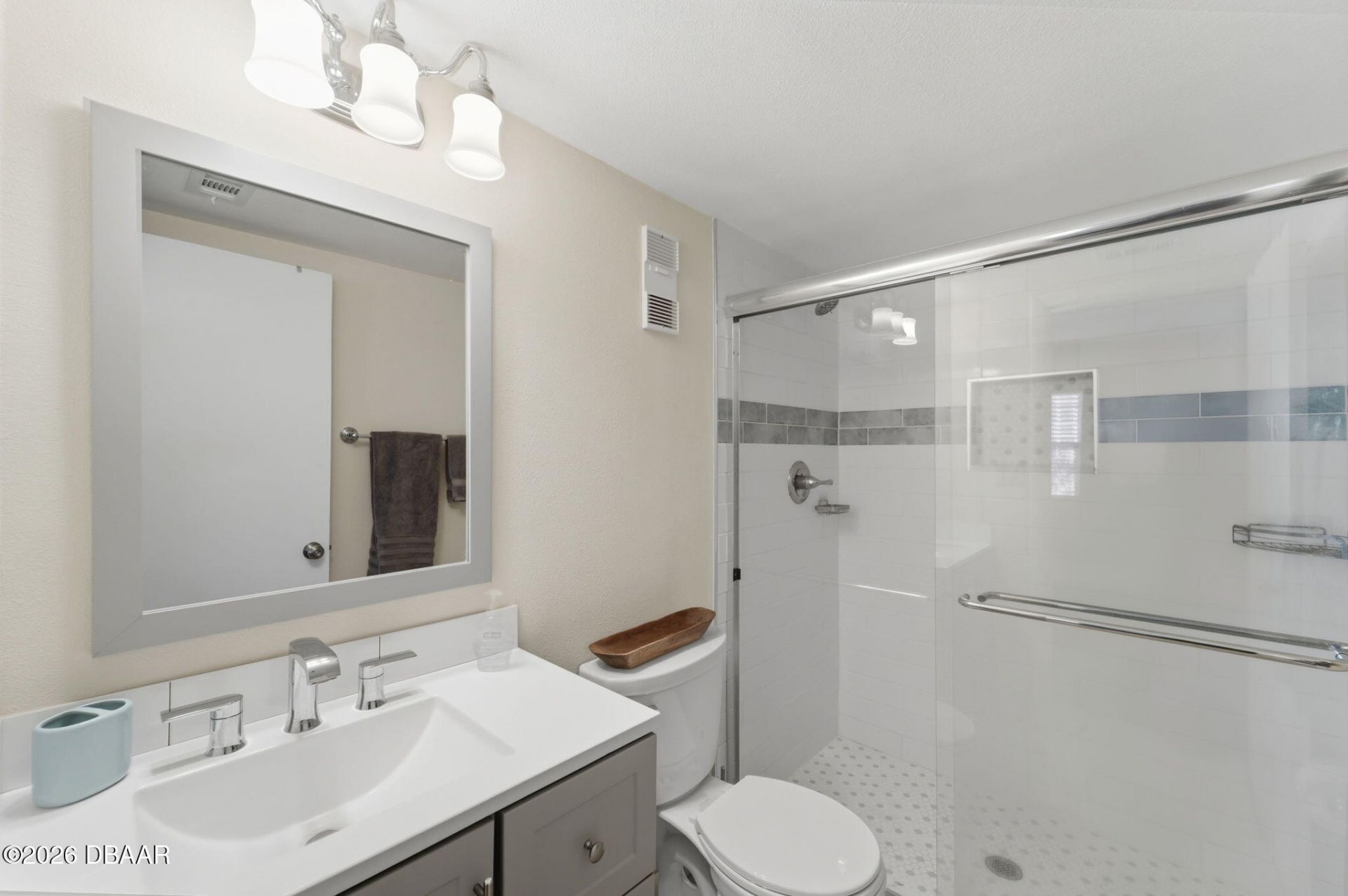 325 N Causeway, Unit D104, New Smyrna Beach, FL 32169 Photo