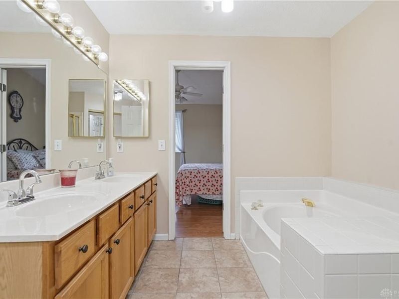 6674 Villager Place, Mason, OH 45040 Photo 21