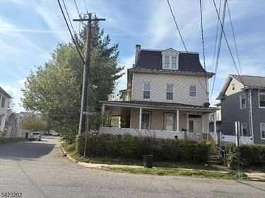 1174 New Brunswick Ave, Rahway, NJ 07065