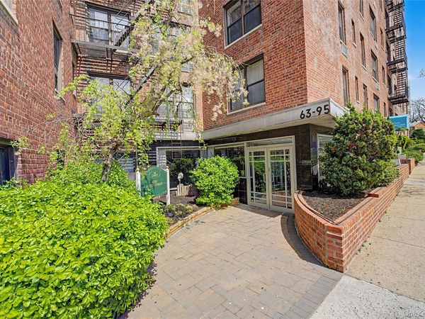 6395 Austin Street, Unit 5J, Rego Park, NY 11374