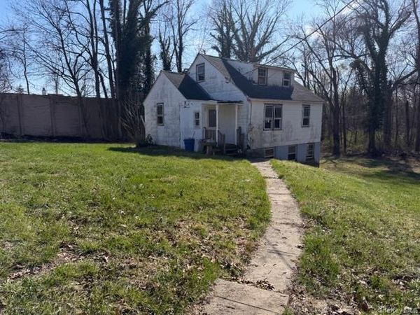 1075 Spillway Road , Shrub Oak, NY 10598