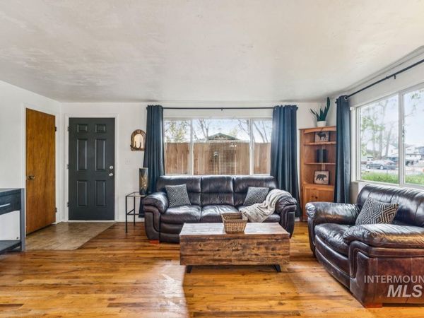 3840 N Jackie Ln, Boise, ID 83704