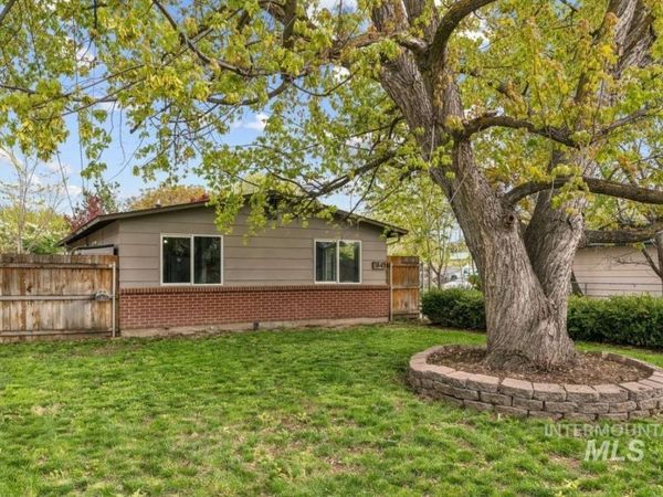 3840 N Jackie Ln, Boise, ID 83704