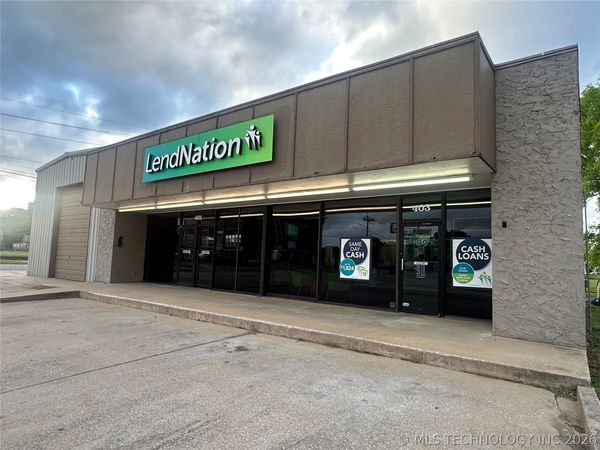 403 E 8th Street , Okmulgee, OK 74447