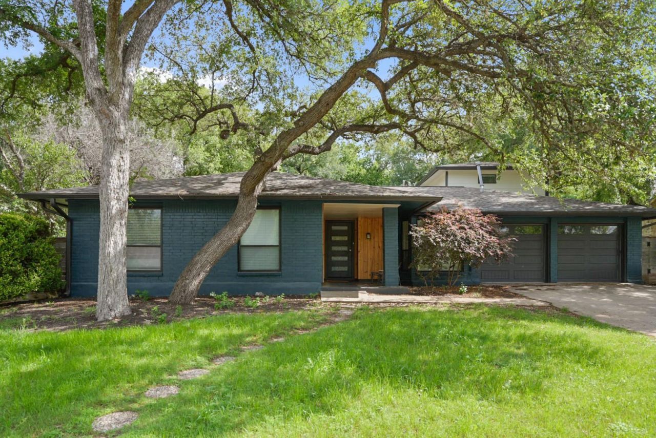 2209 Forest Bend Dr , Austin, TX 78704 Main Photo