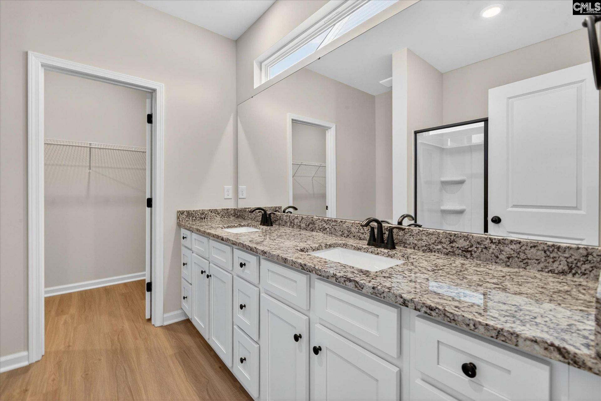 2017 Crimson Glow Court  Photo 10