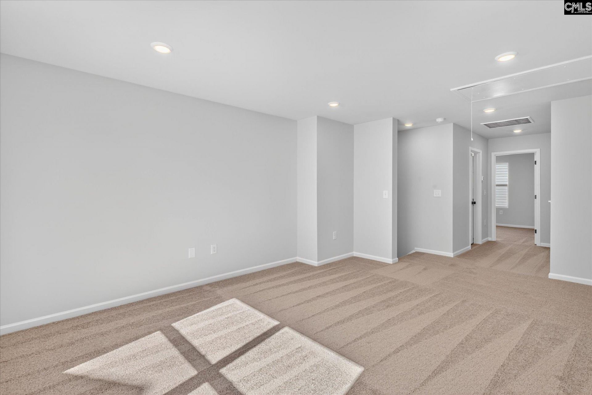 2017 Crimson Glow Court  Photo 14