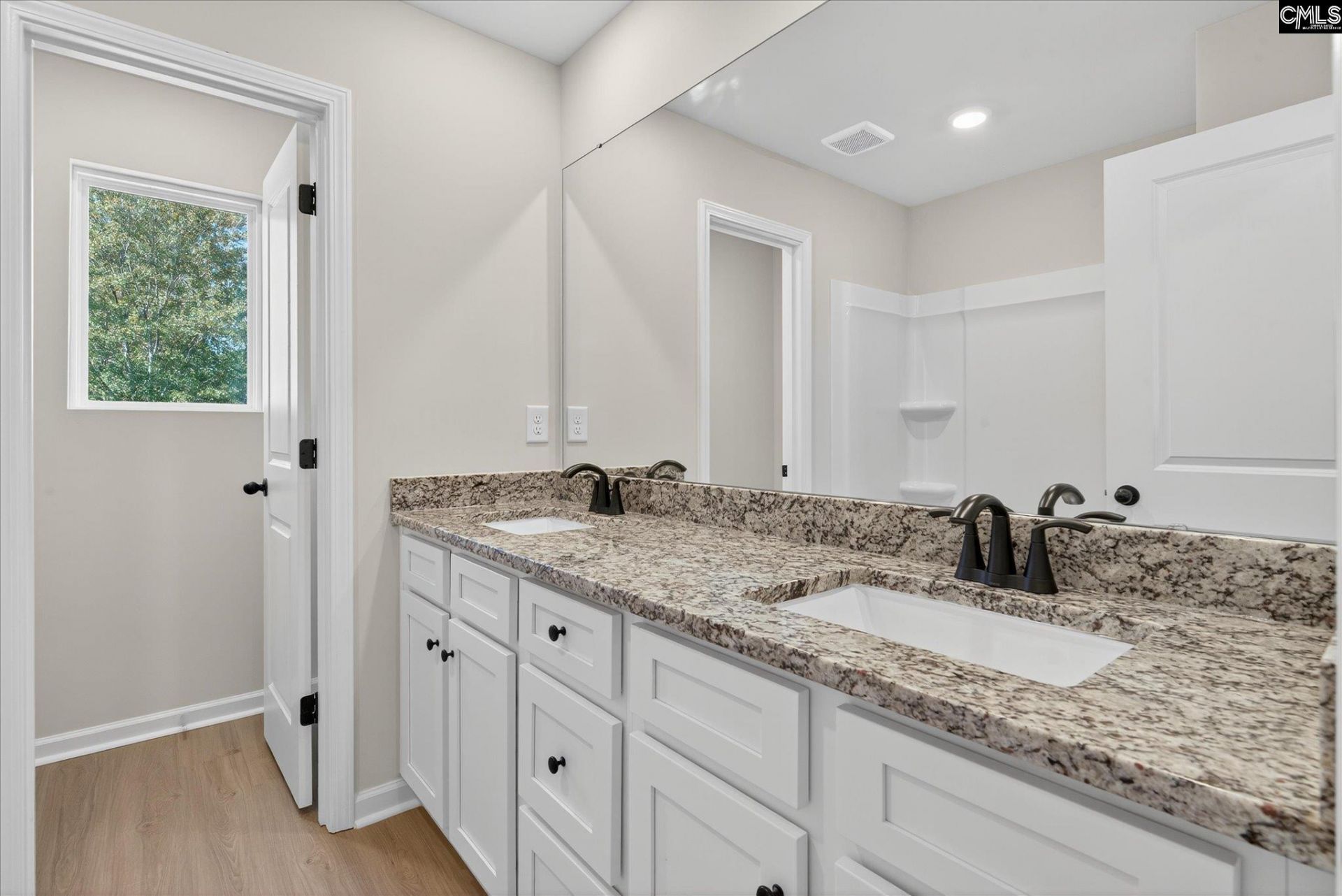 2017 Crimson Glow Court  Photo 16