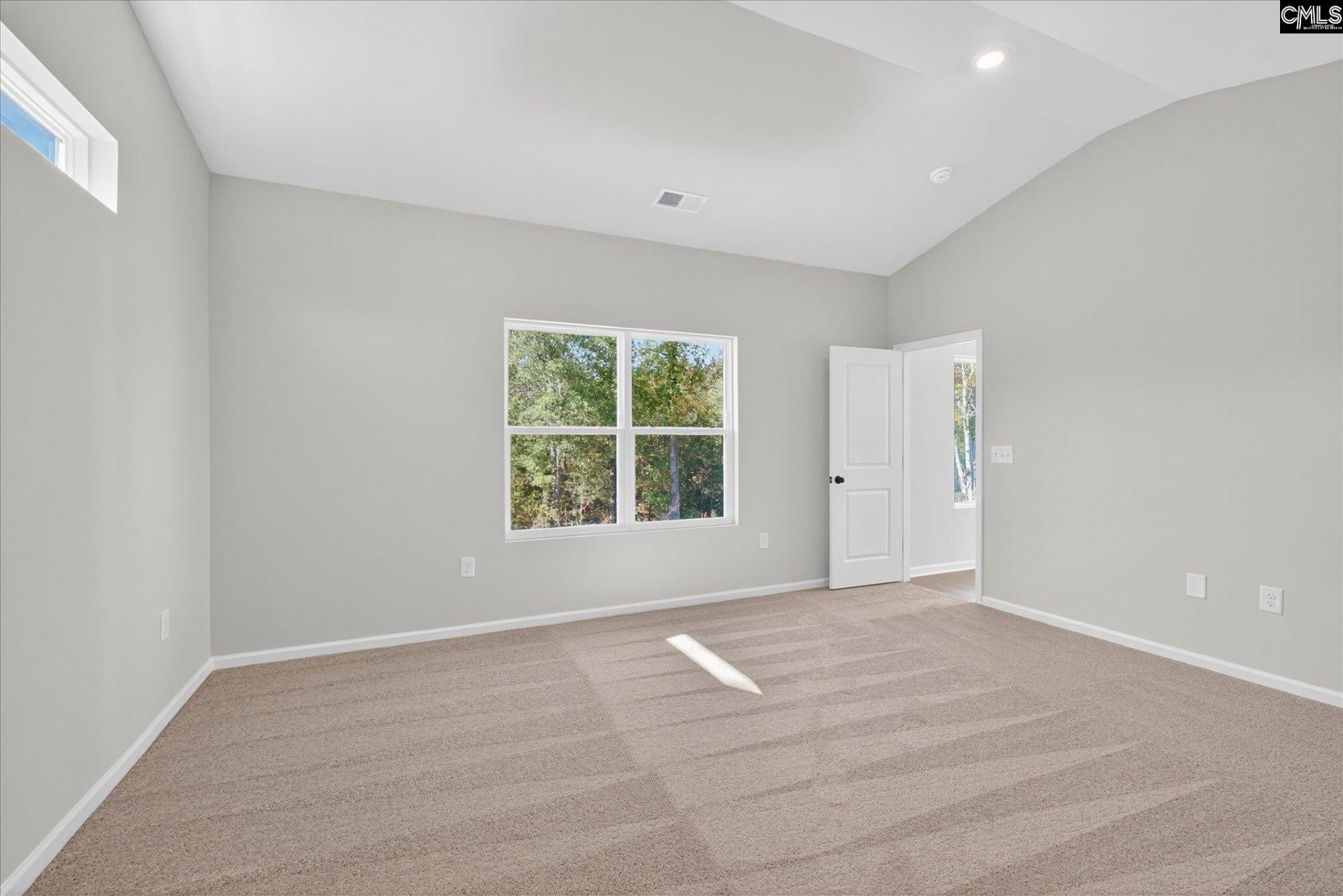 2017 Crimson Glow Court  Photo 8