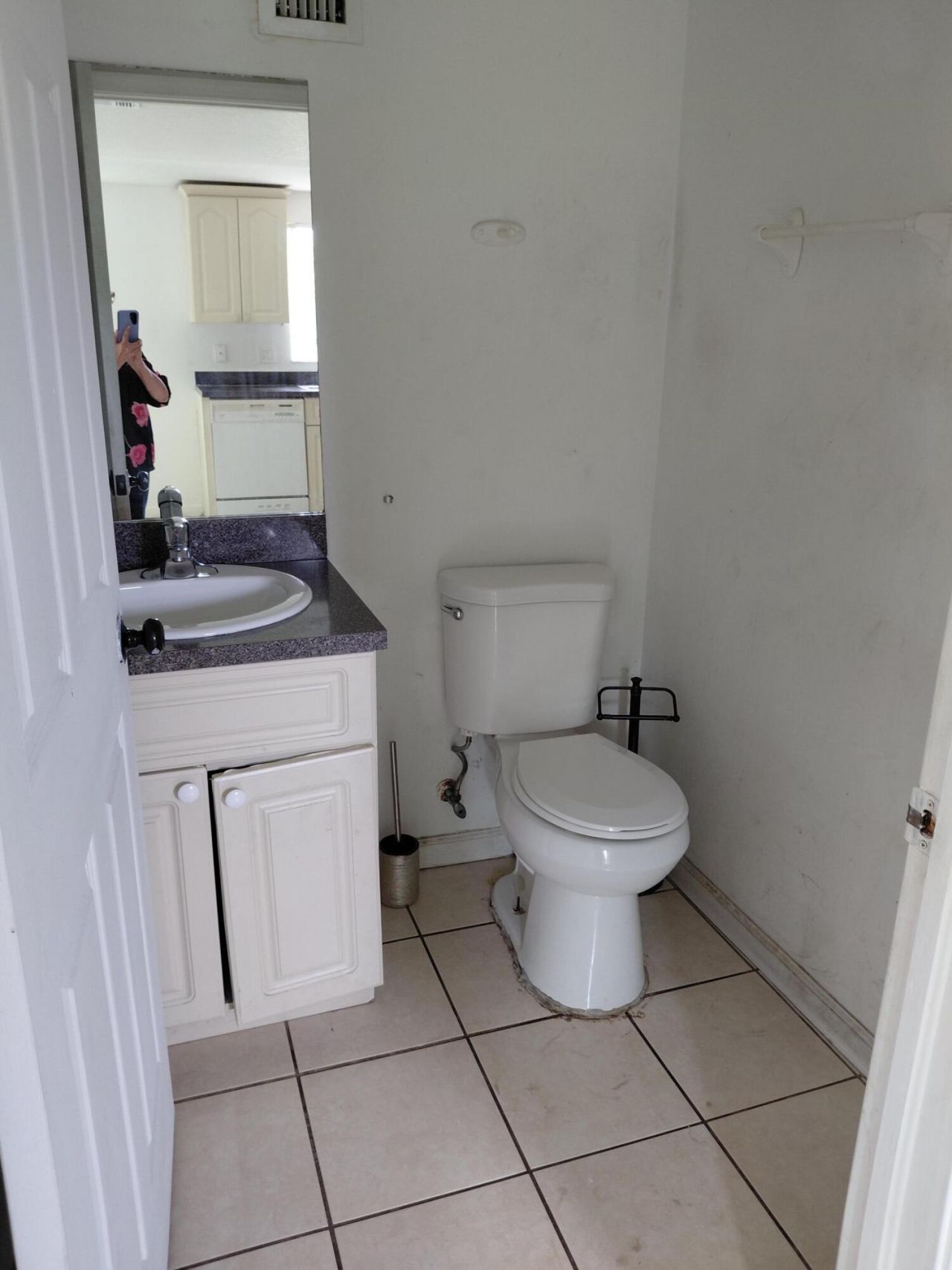 647 Latona Avenue, Lake Worth Beach, FL 33460 Photo