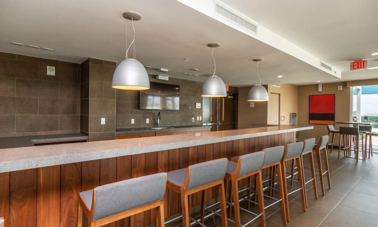 729 NW 2 Street, Unit 524, Miami, FL 33128 Photo