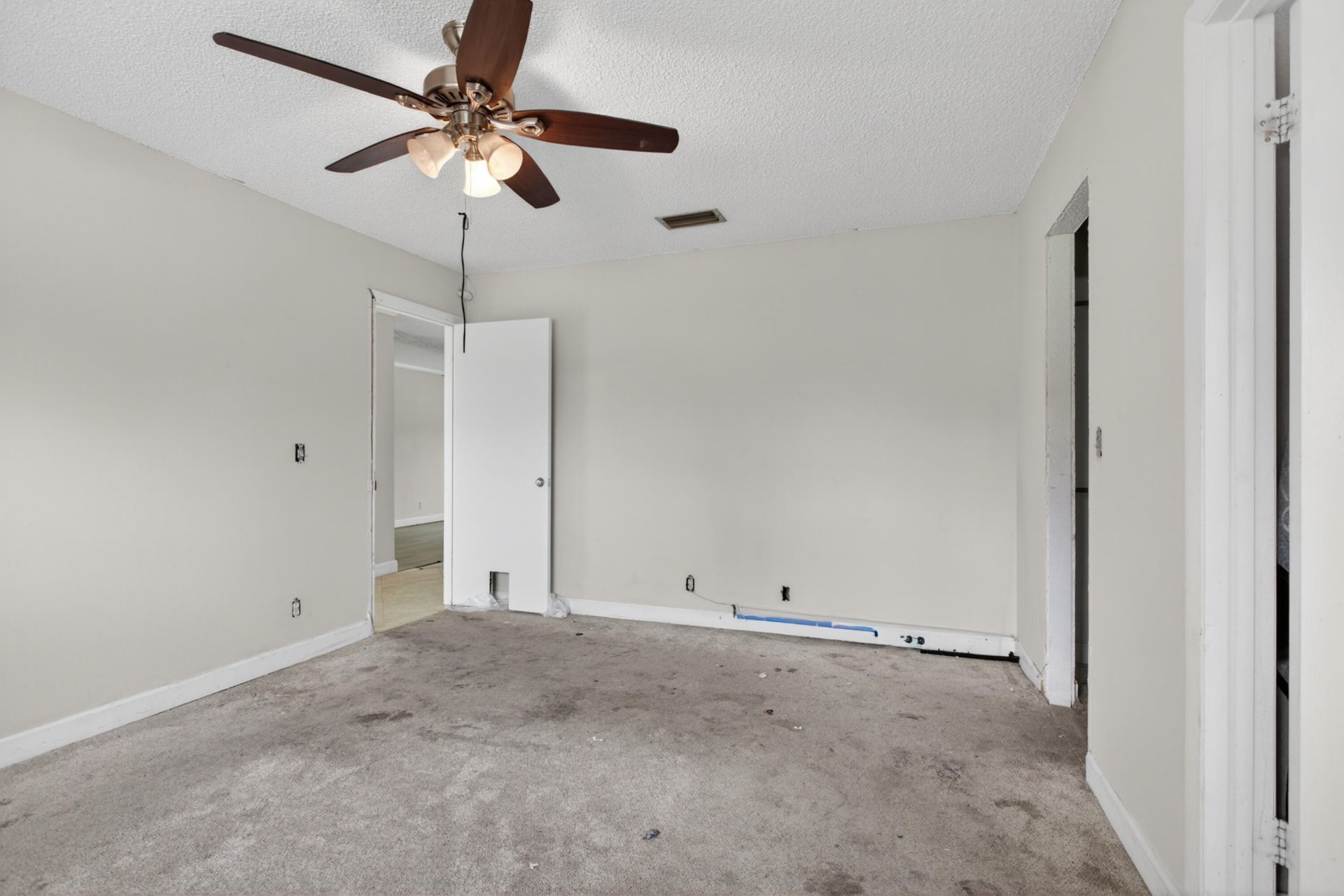 8122 NW 73rd Avenue, Tamarac, FL 33321 Photo