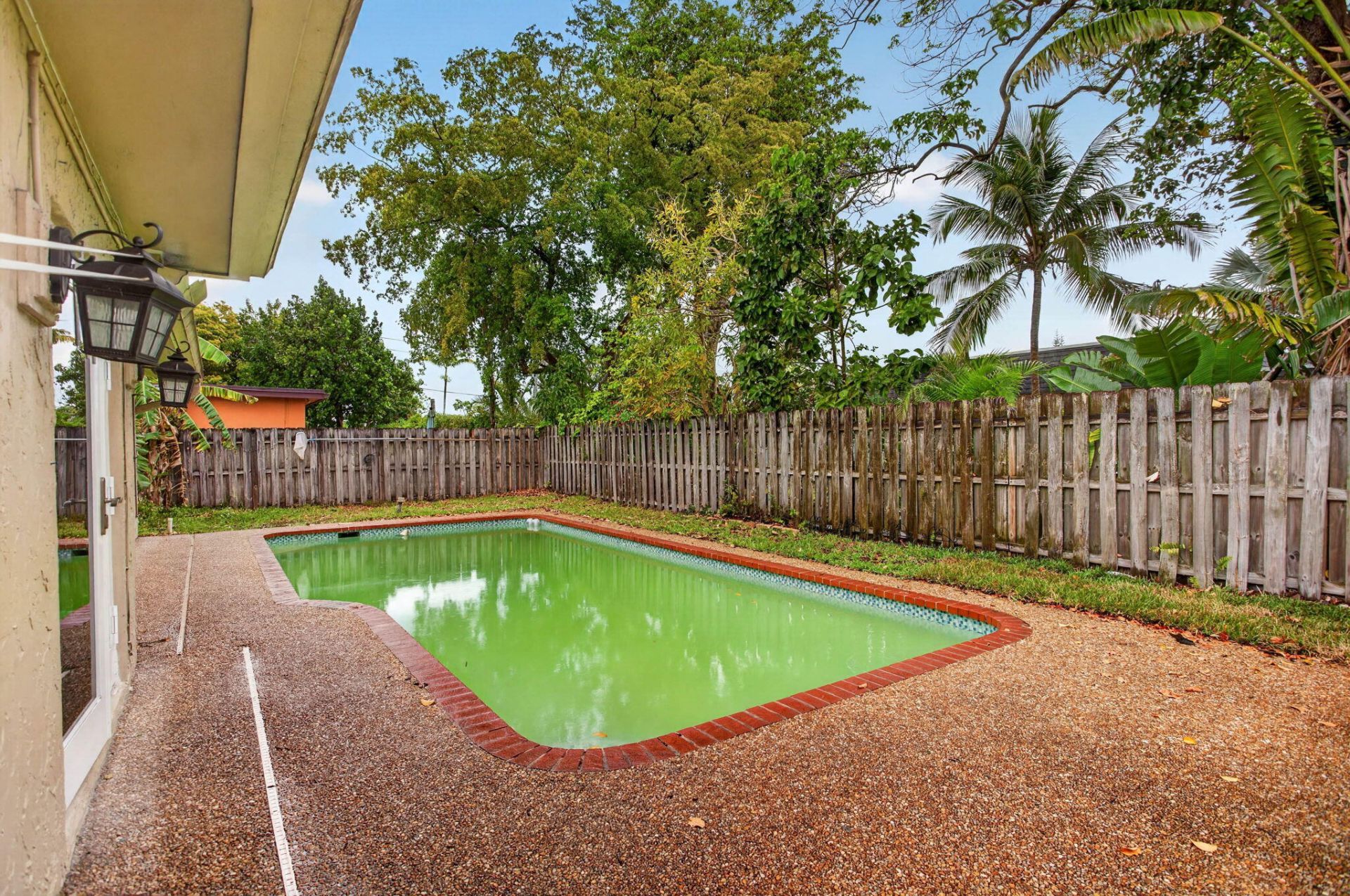 8122 NW 73rd Avenue, Tamarac, FL 33321 Photo