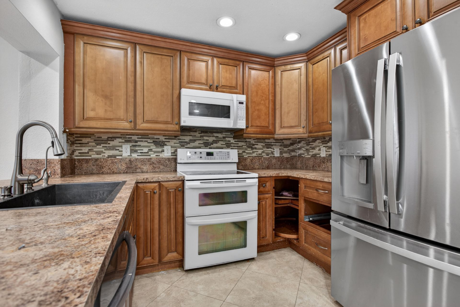 8122 NW 73rd Avenue, Tamarac, FL 33321 Photo