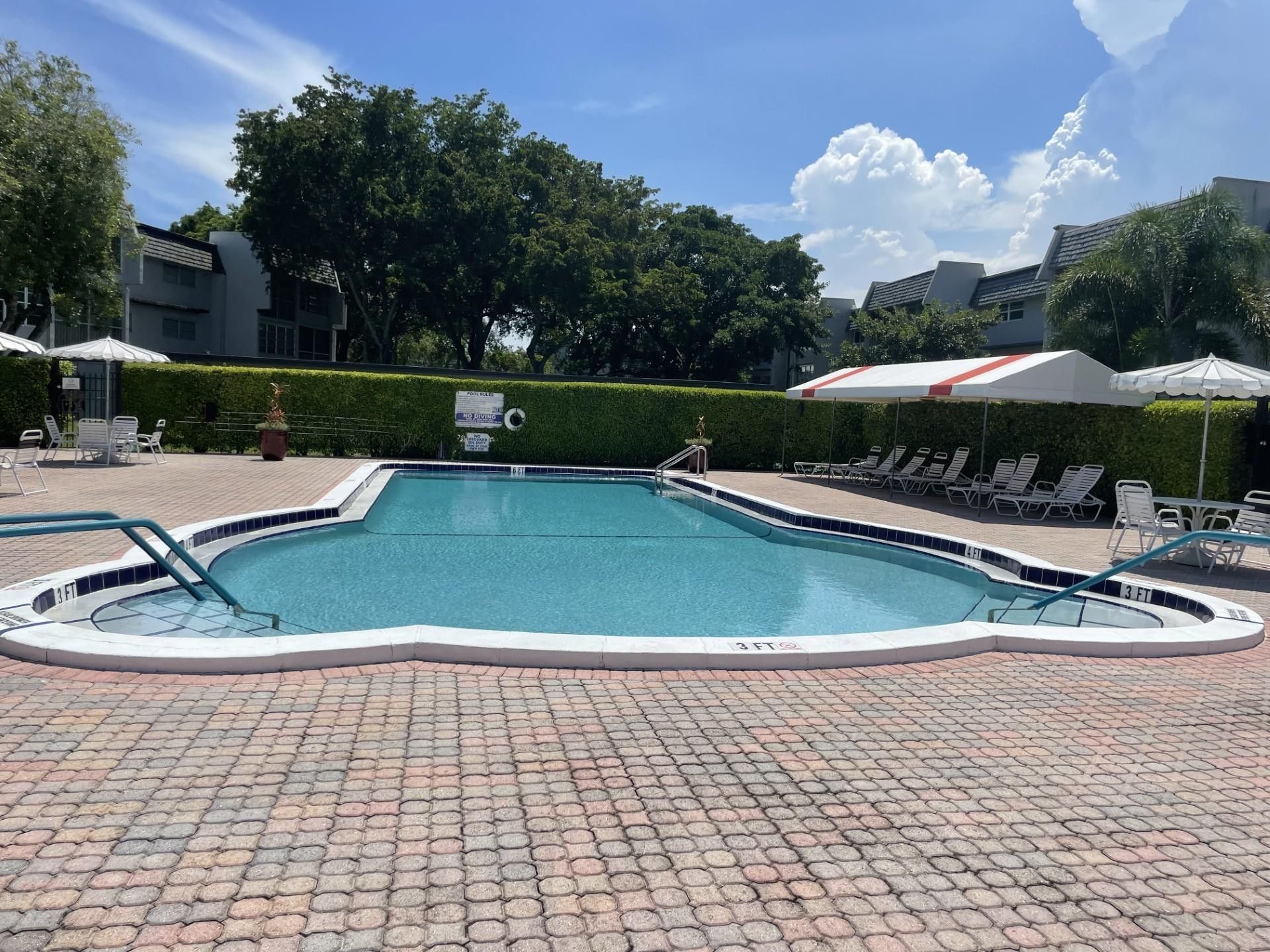 7847 Golf Circle Drive, Unit 211, Margate, FL 33063 Photo