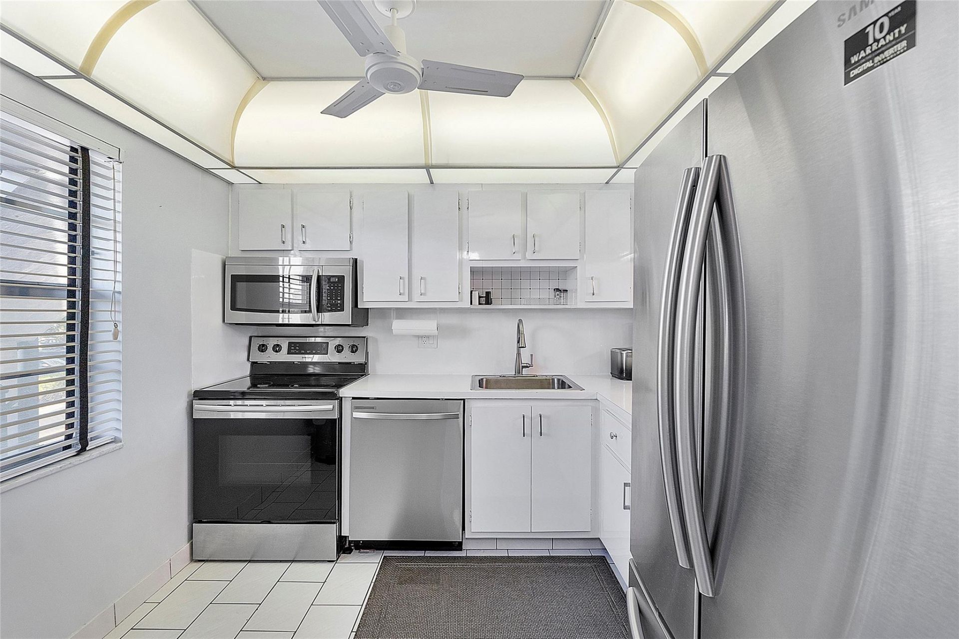 7847 Golf Circle Drive, Unit 211, Margate, FL 33063 Photo