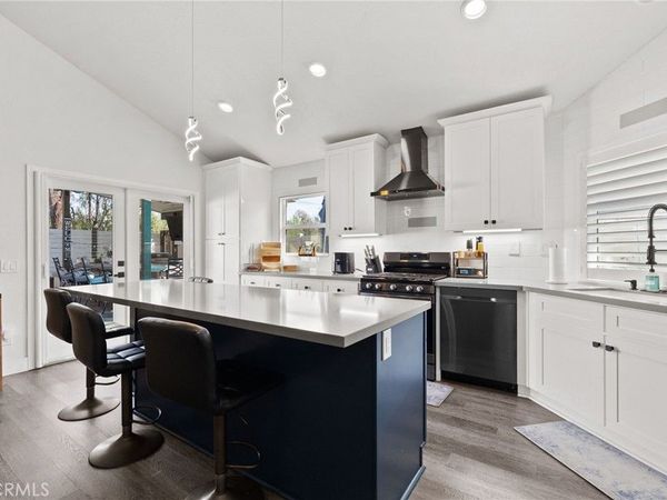 42132 Sweetshade Lane, Temecula, CA 92591