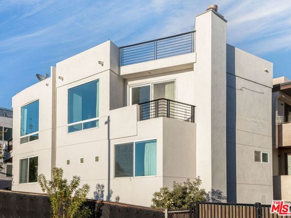 318 26th Street, Hermosa Beach, CA 90254