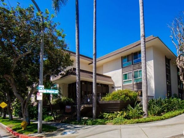 6001 Canterbury Drive, Unit 303, Culver City, CA 90230