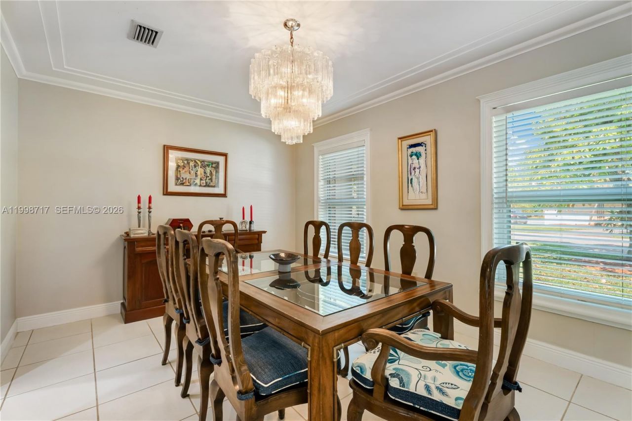 9830 SW 69th Ave , Pinecrest, FL 33156 Photo