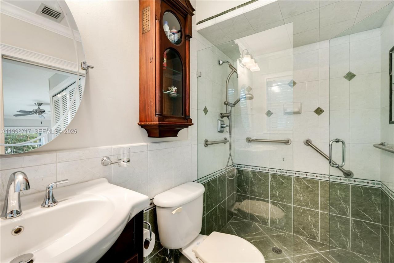 9830 SW 69th Ave , Pinecrest, FL 33156 Photo