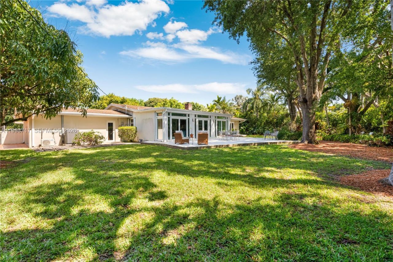 9830 SW 69th Ave , Pinecrest, FL 33156 Photo