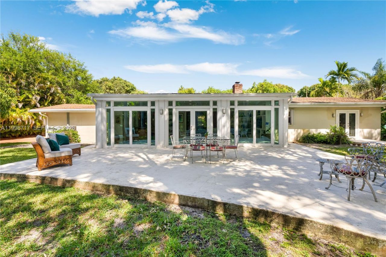 9830 SW 69th Ave , Pinecrest, FL 33156 Photo