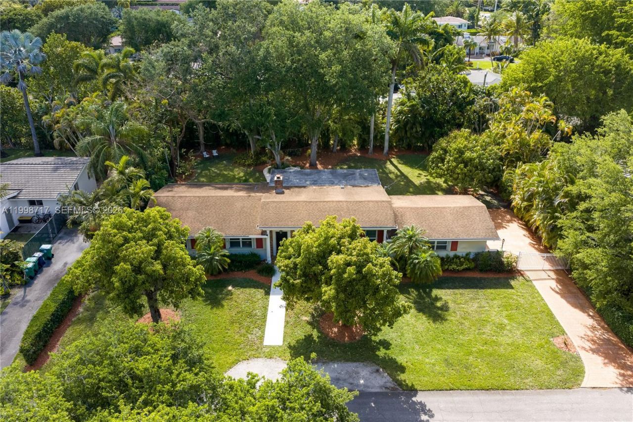 9830 SW 69th Ave , Pinecrest, FL 33156 Photo