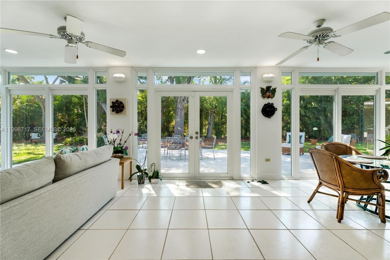 9830 SW 69th Ave , Pinecrest, FL 33156 Photo