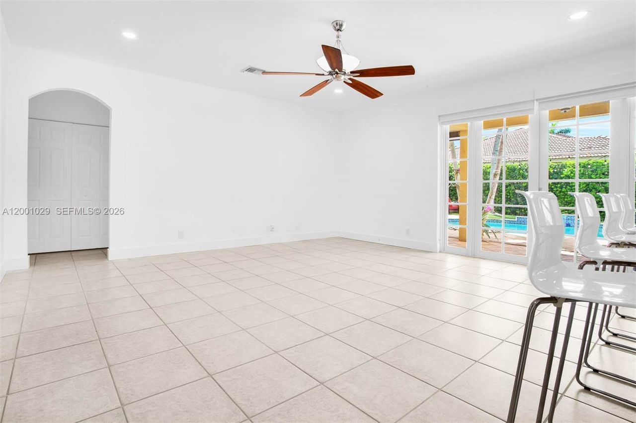 4467 Fox Glove Ln, Weston, FL 33331 Photo