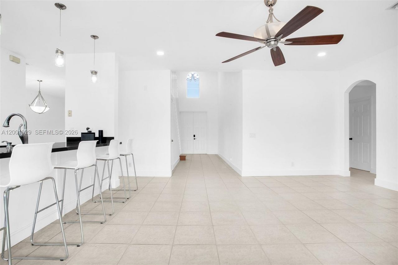 4467 Fox Glove Ln, Weston, FL 33331 Photo