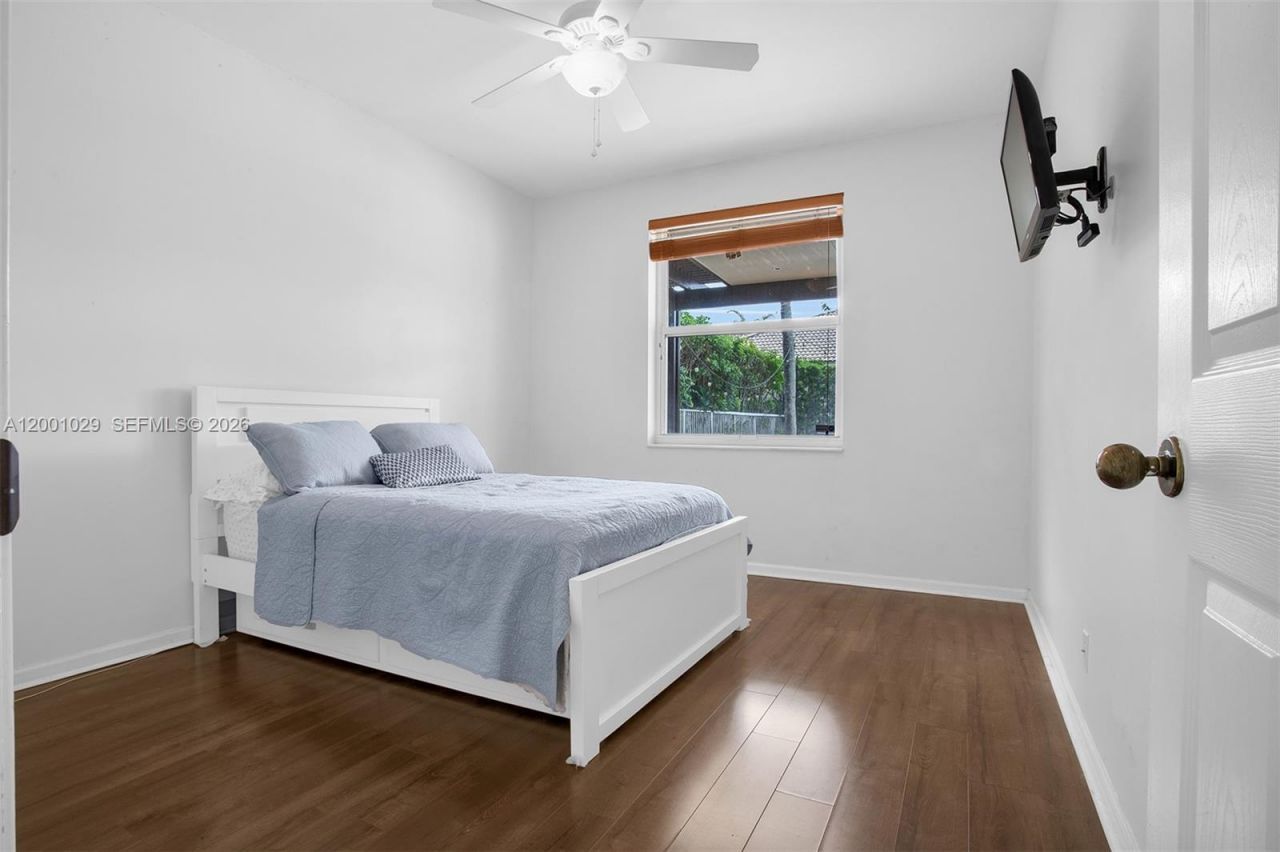 4467 Fox Glove Ln, Weston, FL 33331 Photo