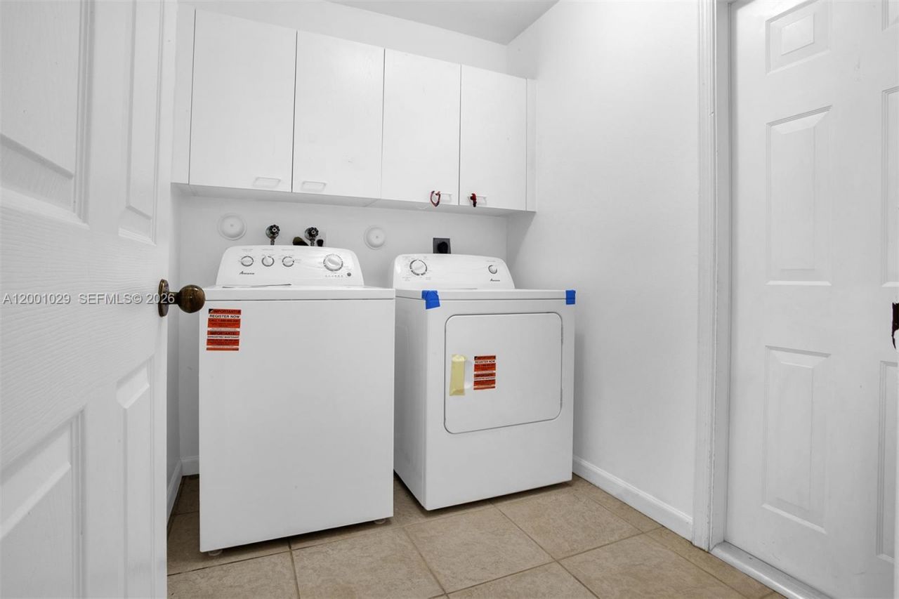 4467 Fox Glove Ln, Weston, FL 33331 Photo