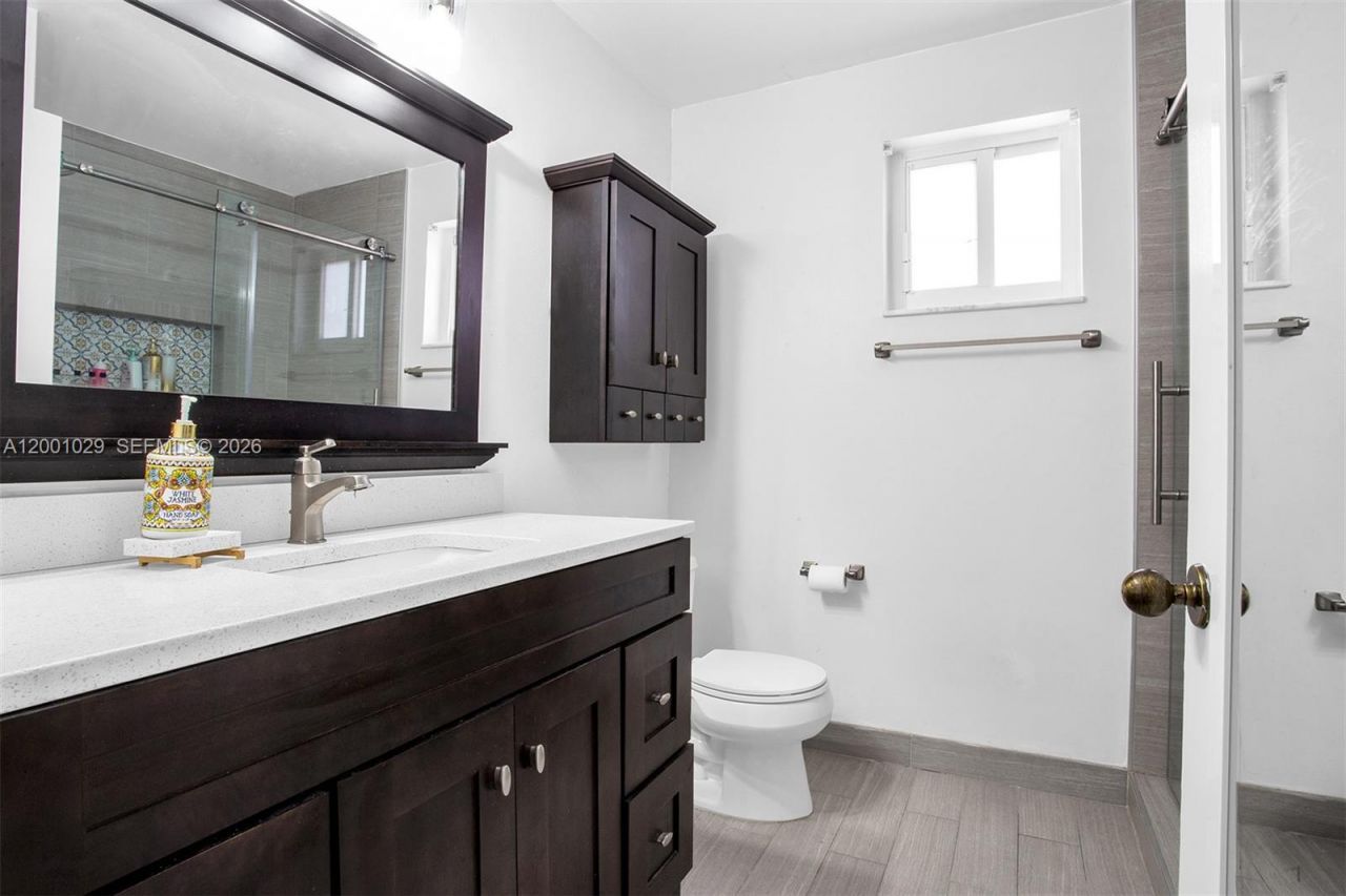 4467 Fox Glove Ln, Weston, FL 33331 Photo