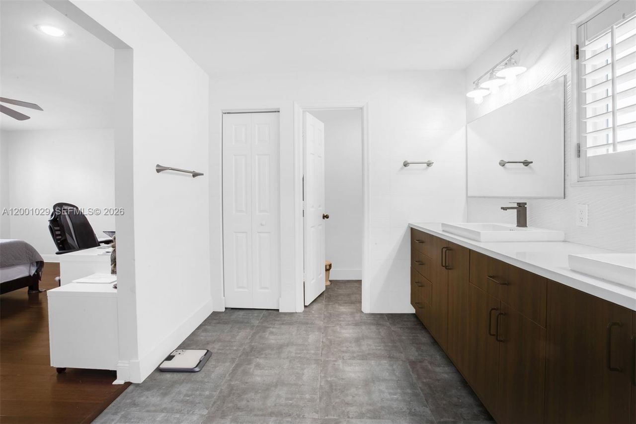 4467 Fox Glove Ln, Weston, FL 33331 Photo