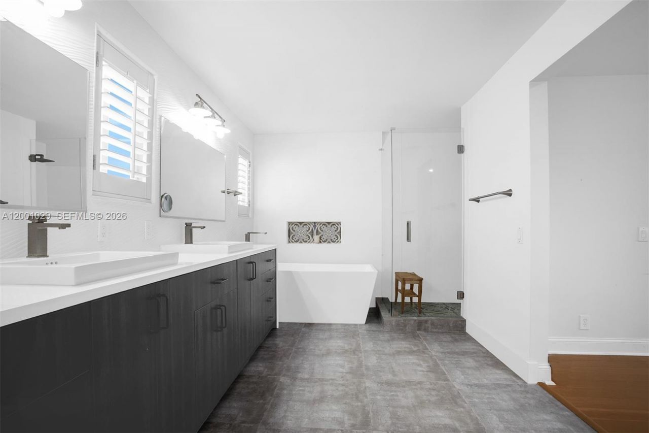 4467 Fox Glove Ln, Weston, FL 33331 Photo