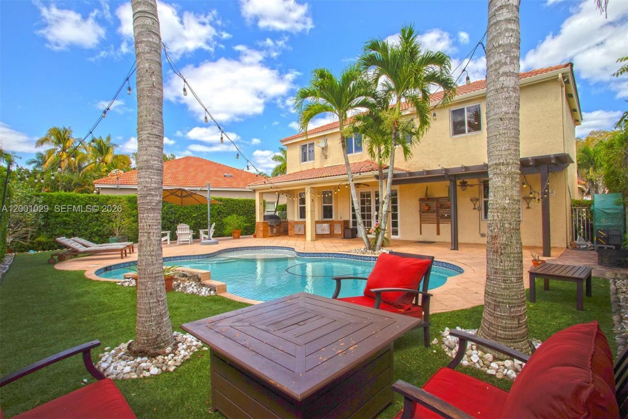 4467 Fox Glove Ln, Weston, FL 33331 Photo