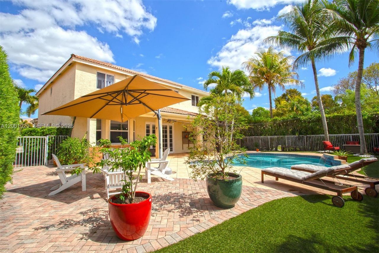 4467 Fox Glove Ln, Weston, FL 33331 Photo