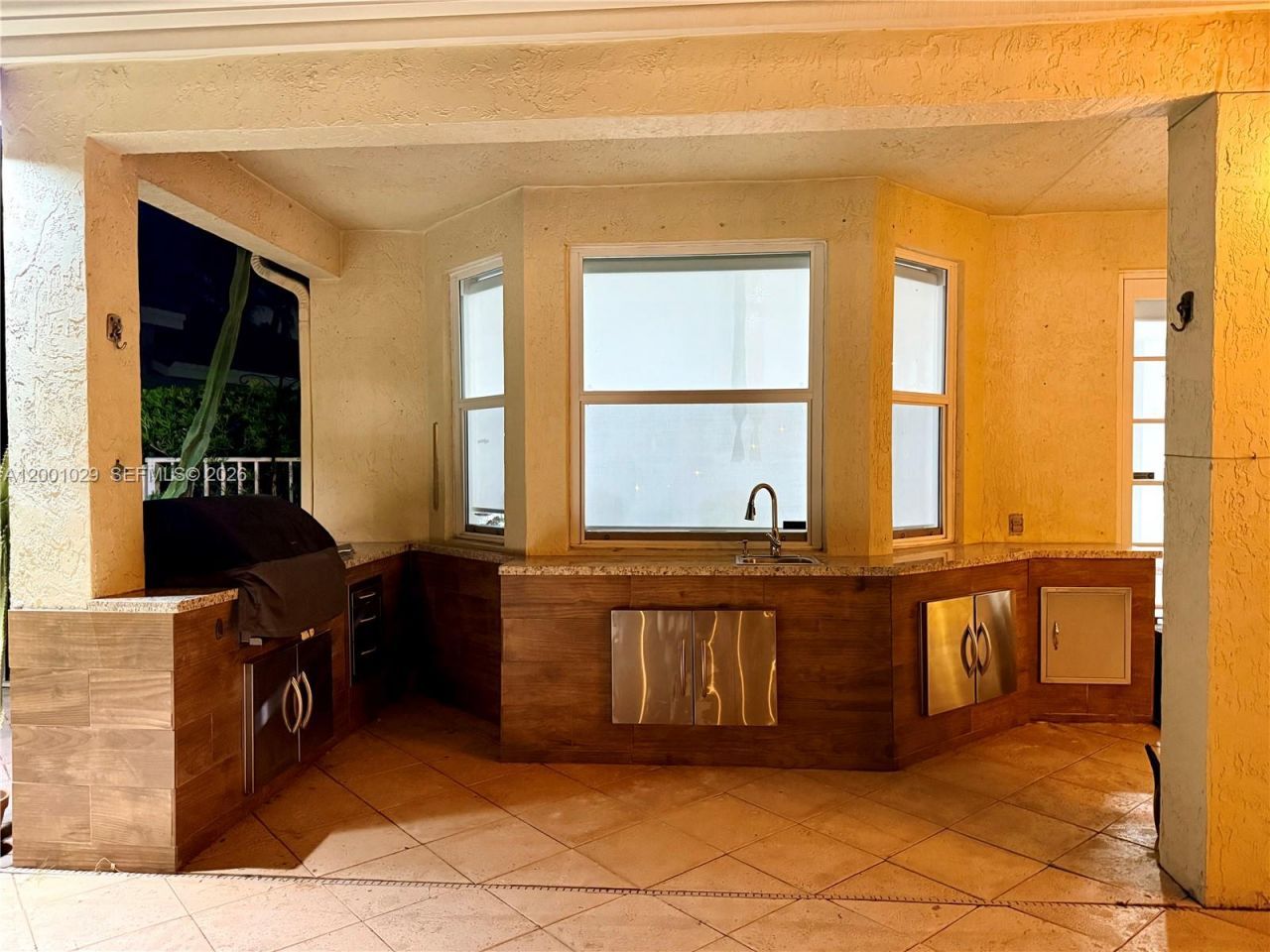 4467 Fox Glove Ln, Weston, FL 33331 Photo